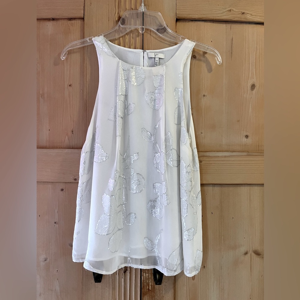 Joie silk blend top w/ silver metallic flower pattern.